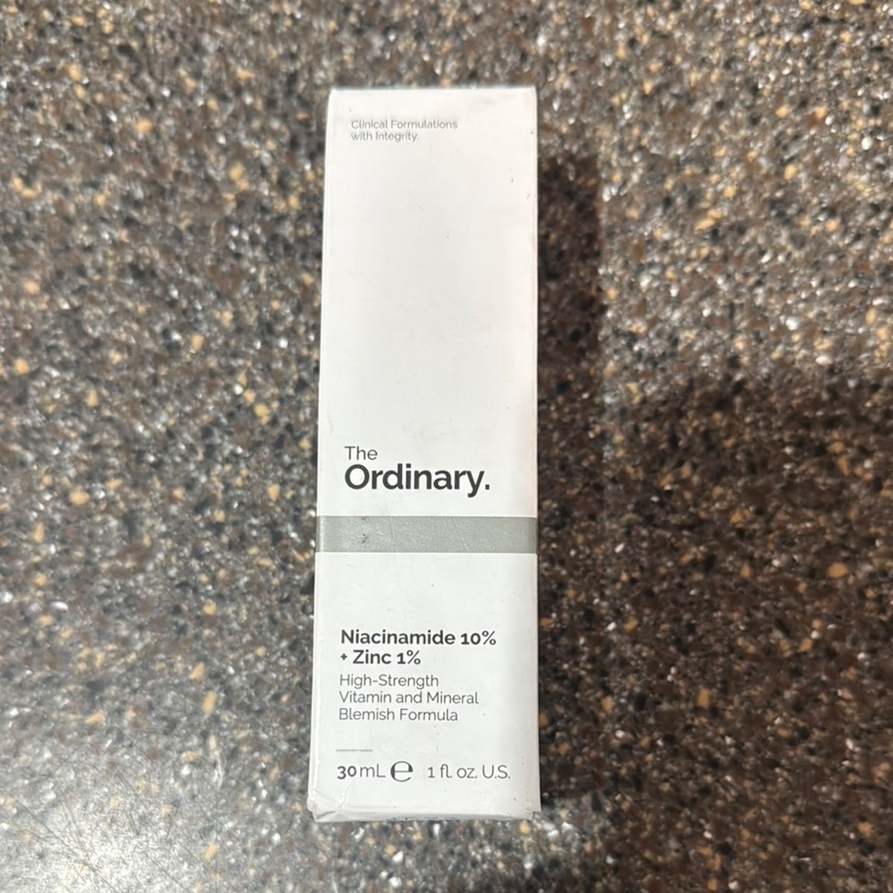 The Ordinary Niacinamide 10% + Zinc 1% Serum - White